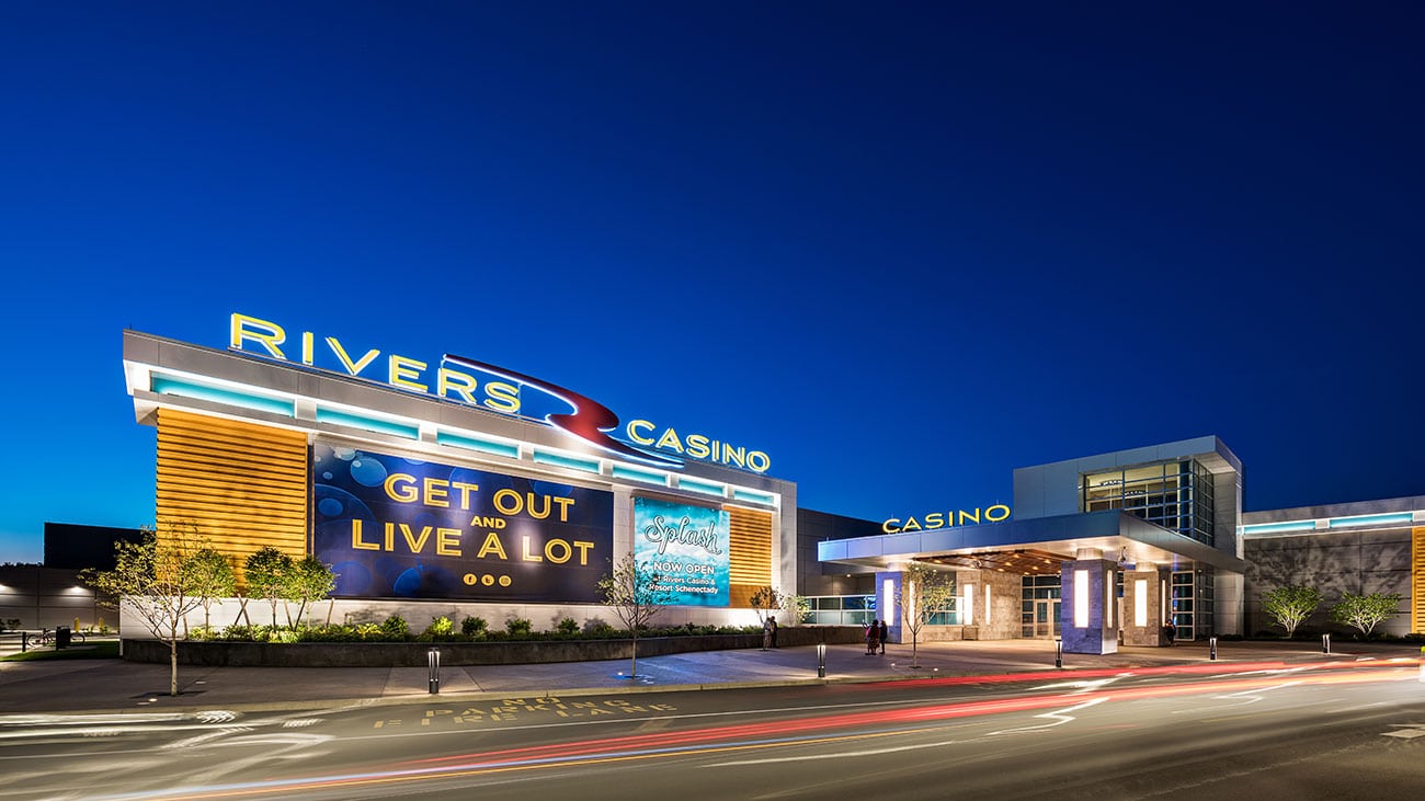 is rivers casino open 24 hours